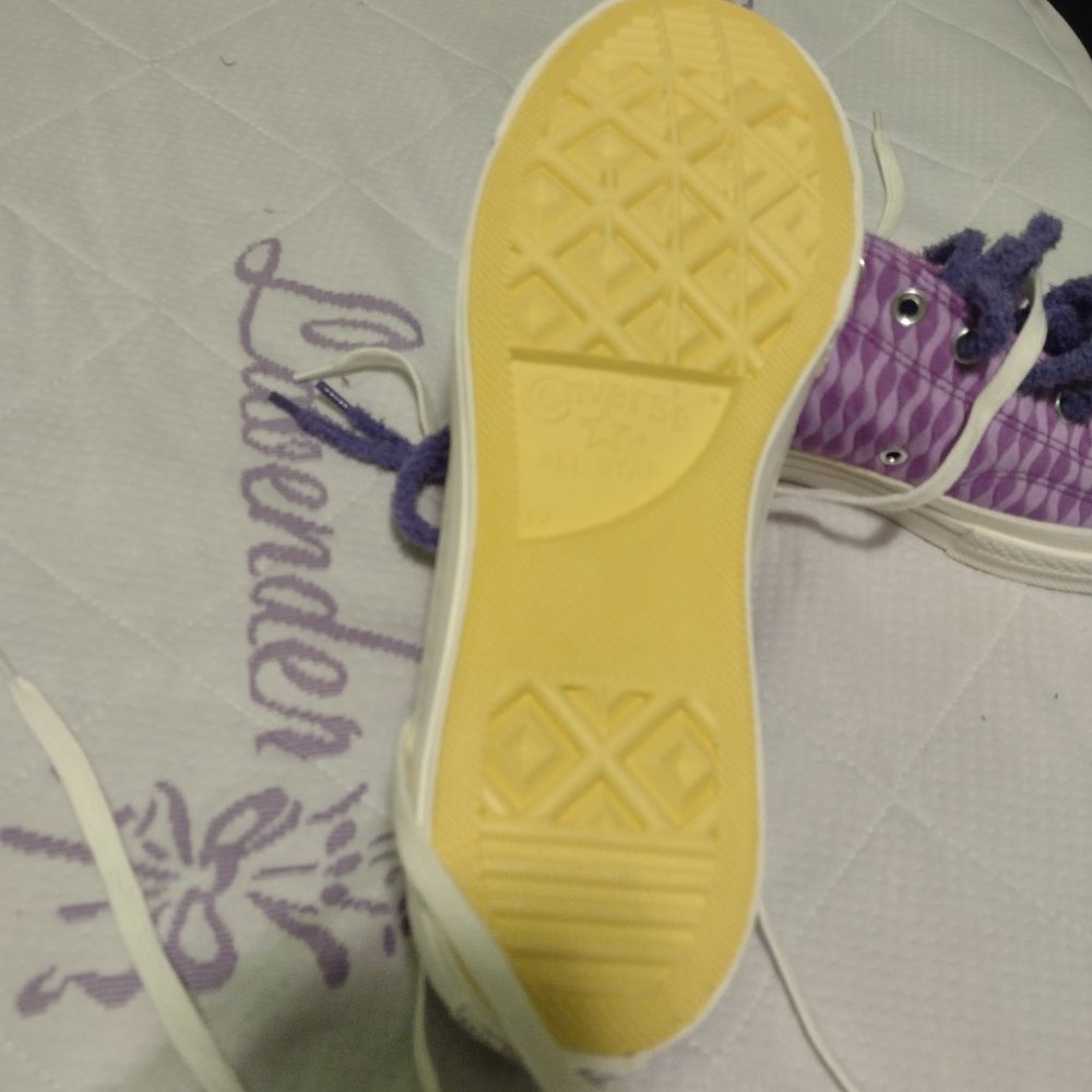 Converse sneakers - Picture 13 of 16